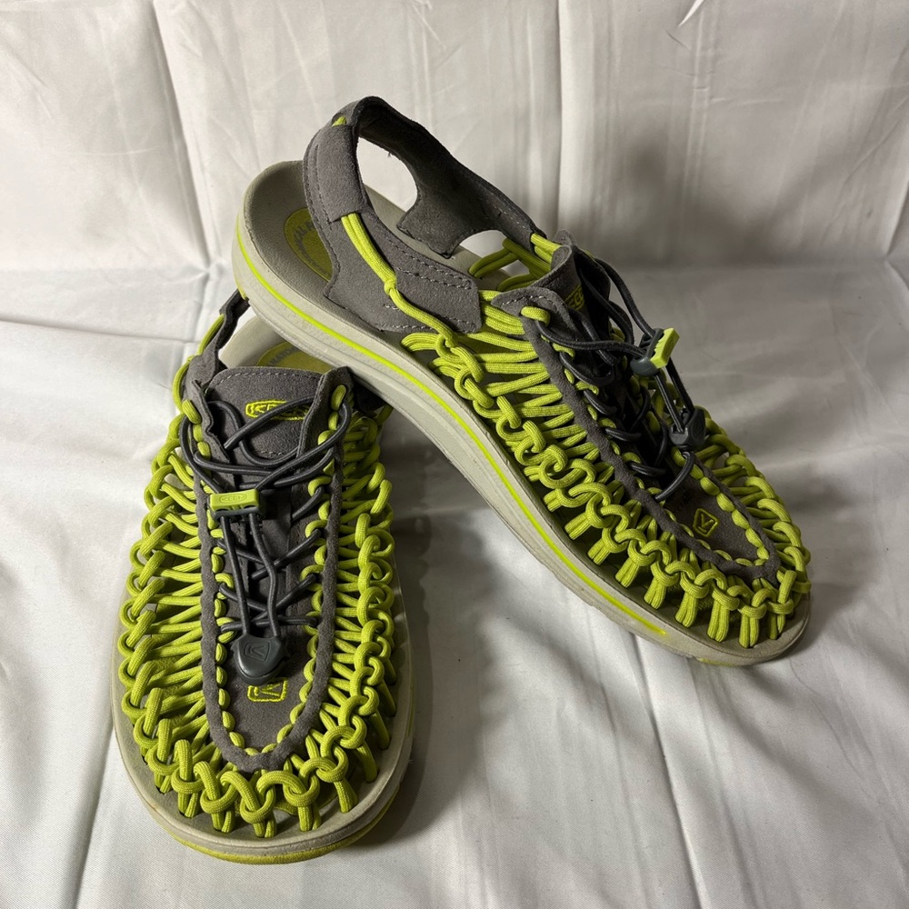 KEEN Womens Uneek Sandals Shoes US 8.5 - Picture 7 of 10